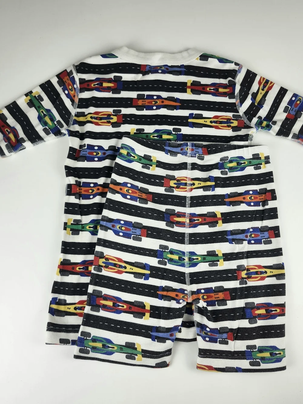Hanna Andersson Multicolor Race Car Print Pajama Set
